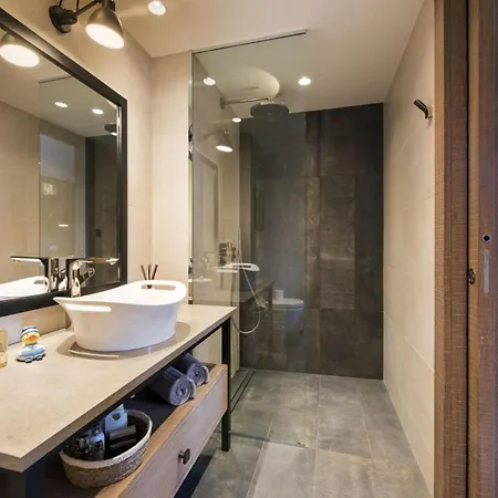 Chalet Lech: A Refined Hideaway For Nature Wilden